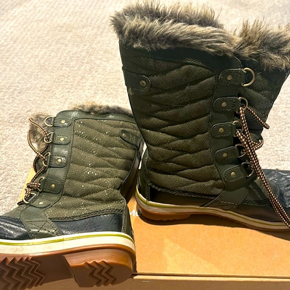Sorel Women’s Tofino boot size 8 - Picture 1 of 2